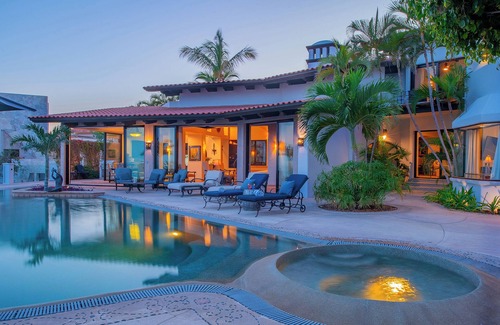 San Jose del Cabo Villa | New to Vrbo! Casa Bellamar steps from the calm Cabo Colorado beach