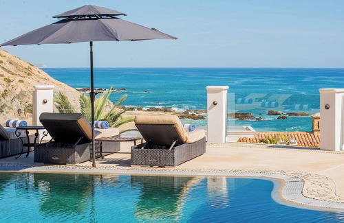 San Jose del Cabo Villa | New to Vrbo! Casa Bellamar steps from the calm Cabo Colorado beach