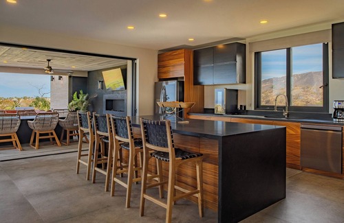 San Jose del Cabo Villa | New to VRBO! Casa Sonrisa: Modern home on Club Campestre Golf. Promos available.