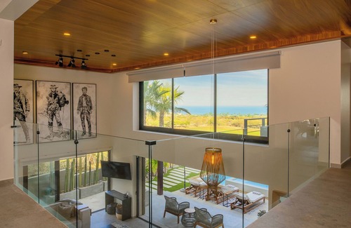 San Jose del Cabo Villa | New to VRBO! Casa Sonrisa: Modern home on Club Campestre Golf. Promos available.