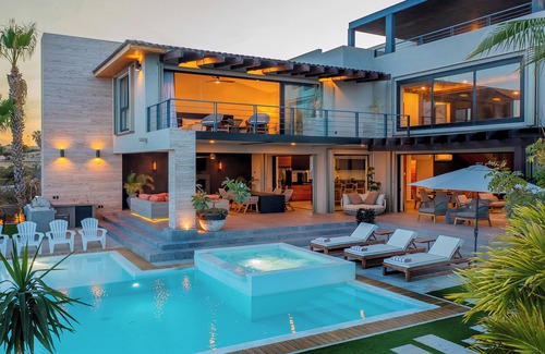 San Jose del Cabo Villa | New to VRBO! Casa Sonrisa: Modern home on Club Campestre Golf. Promos available.