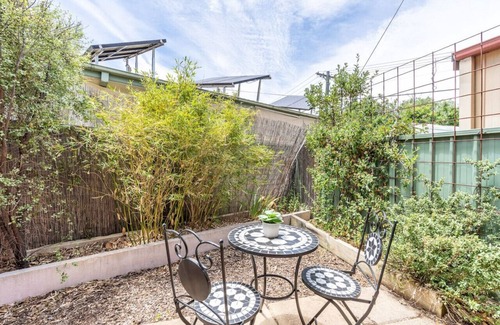 Dickson Apartamento | New to VRBO: Peaceful 1BR Courtyard Unit in quiet Dickson