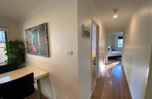 Kingston Apartamento | New to VRBO: Quiet 2 bedroom Apt in the heart of old Kingston