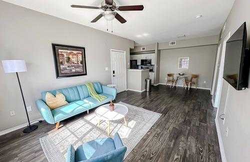 South Side Apartamento | New to Vrbo Sleepover Impressive 1BD/1BA + Gym - Corpus Christi