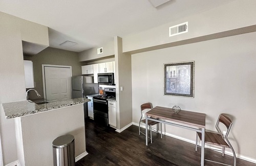 South Side Apartamento | New to Vrbo Sleepover Marvelous 1BD/1BA + Gym - Corpus Christi
