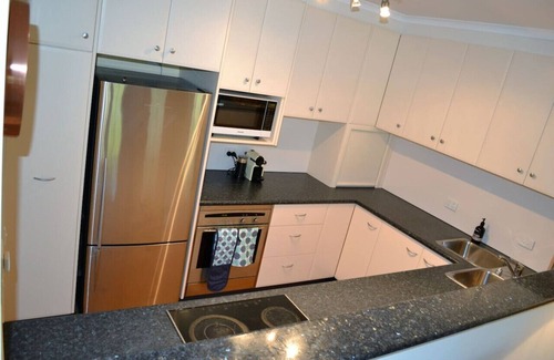 Reid Apartamento | New to VRBO: Spacious 2BR APT Next to the City