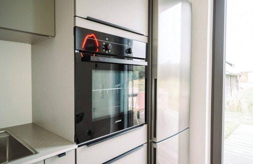 Mirow Apartamento | New, top modern and stylish vacation apartment on the kl. Lake near Mirow in a dream location