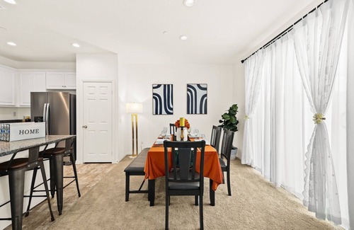 Chino Condominio | New Townhouse/3BD/2.5BA