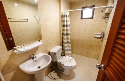 Khlong Khut Complejo | New Travel Beach Hotel & Resort