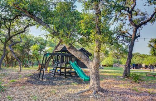 Wimberley Casa | NEW Treehouse at Link Lane 2 Acres w Hot Tub