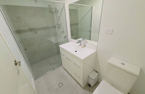 South Kalgoorlie Villa | New unit on Oswald