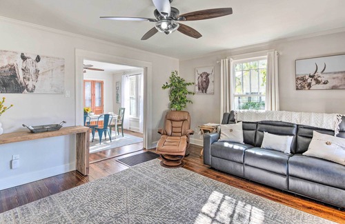 Douglasville Casa | NEW! Updated Historic Home in Dtwn Douglasville!