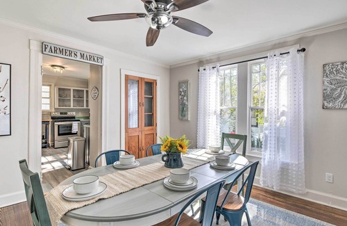 Douglasville Casa | NEW! Updated Historic Home in Dtwn Douglasville!