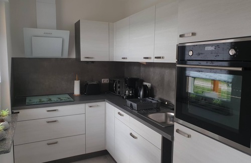 Sallgast Casa | NEW! Vacation cottage Kurio