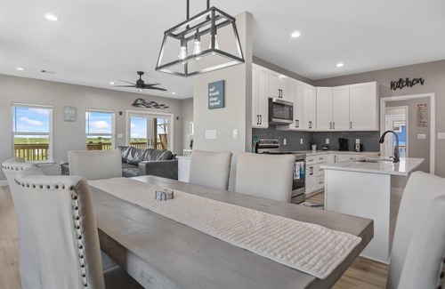 Port Bolivar Casa | New Vacation Beach Home Fisherman's Dream