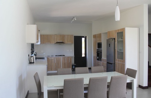 Calodyne Villa | Villa nueva en entorno privado y tranquilo en Calodyne - Lacaz Calodyne