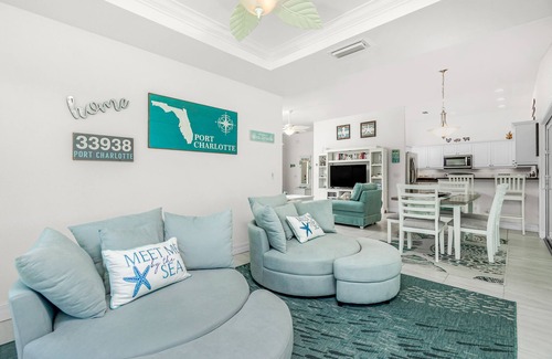 Rotonda Lakes Villa | Nueva villa en el lago en la hermosa naturaleza.