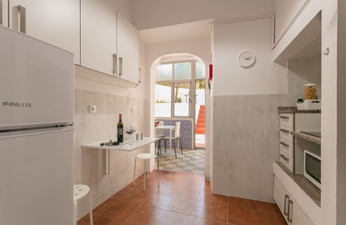 Linda-a-Velha Apartamento | NUEVO! Apartamento de época en Lisboa histórica