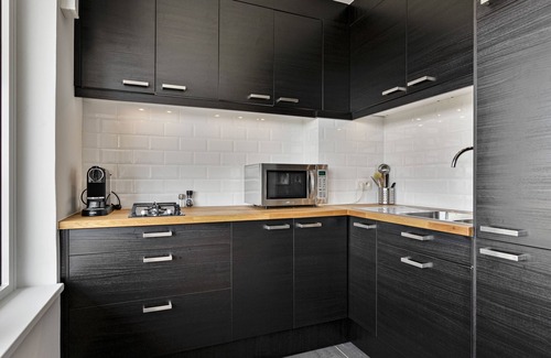 Antwerp Apartamento | New-York style studio (free parking/NETFLIX & sunny terrace)
