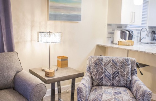 Miramar Beach Condominio | NewBestChoice🌴2pools, 1Hot, Internet, Tennis🌞BeachSvc, 2 Chair, 1 Umbrella, Sleep 6