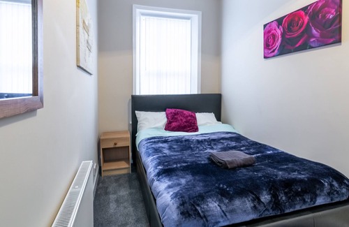 Gateshead Casa | Newcastle 6 Bedroom Victorian house