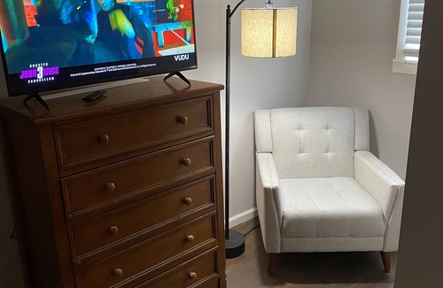 Michigan City Apartamento | Newely Remodeled Studio!