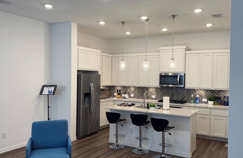 North Richland Hills Casa | Newer 3-bedroom house in lovely North Richland Hills with AC