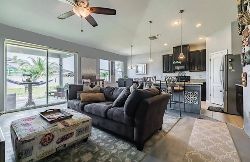 Ruskin Casa | Newer Construction Enjoy Privacy In This Safe Gated Community, only 52 homes!