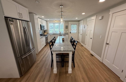 Bristol Casa | Newfound Lakeside Retreat. Newly remodeled & only steps to Wellington State Park