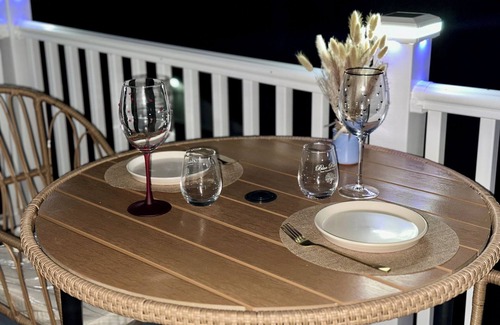 Tobyhanna Casa | NEW🤎La Cabana🤎 with Indoor HotTub, Dual Shower & GameRoom