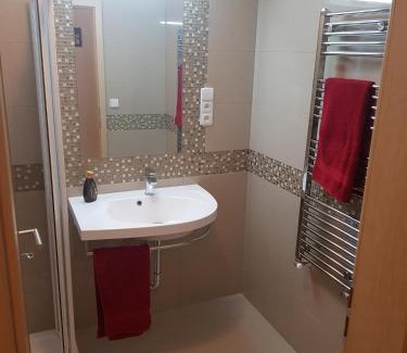 Bystrc Apartamento | NEWLY BUILT APARTMENT 4 WITH BALCONY NEAR CENTER