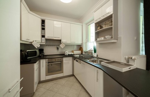 Terezvaros Apartamento | Newly built apartment with a terrace in the heart of the city center
