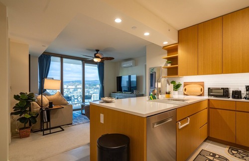 Ala Moana Condominio | Newly Built at Sky Ala Moana 2 Bedroom!! Great Oceanview!! (SAW3508)
