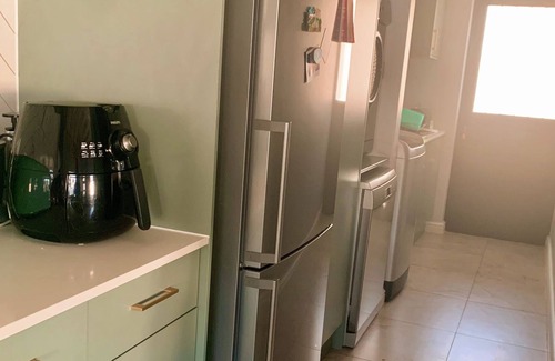 Paarl Casa | Newly built clean home in security estate with play room and garden.