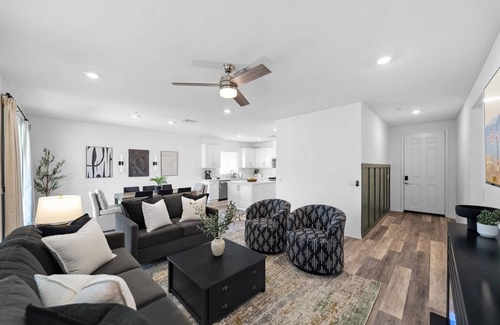 Riverside Casa | Newly Built Home in Riverside Close to UCR/DTWN