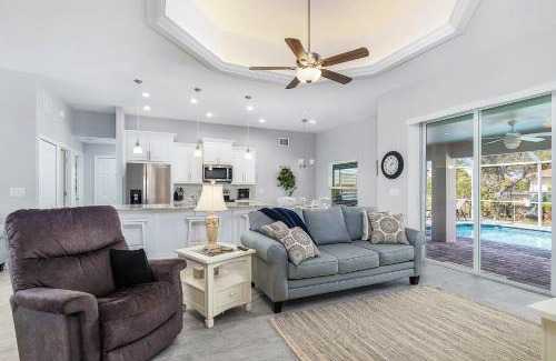 Burnt Store Casa | Newly built home with heated pool, close to many amenities - Villa Sandle