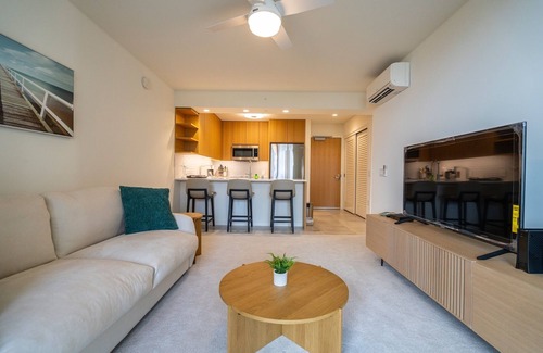 Ala Moana Condominio | Newly Built, Hottest Condo at "Sky Ala Moana" 10th Floor 1 Bedroom (SAW1005)