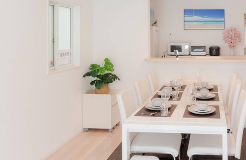 Okinawa Villa | Newly built house near airport / Full facilities / Quiet and comfortable / 2 min drive to convenience store, 3 min to supermarket, 4 min to beach, 7 min to DMM Aquarium IIAS Toyosaki Outlet Mall / Netflix free