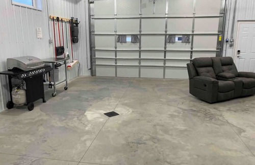 Devils Lake Casa | Newly built in Devils Lake, Perfect for Fishing or Relaxing.