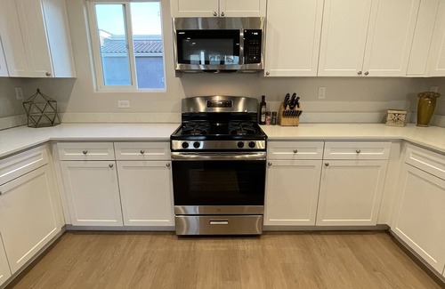 Santa Maria Casa | Newly Built Luxury Townhome - Tons of Natural Light