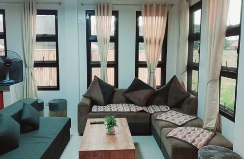 San Fernando Casa | Newly built one bedroom house San Fernando City