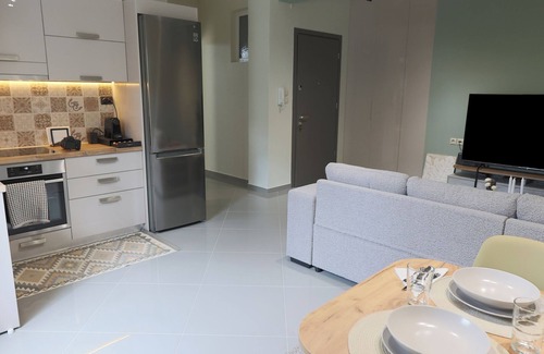 Anatoli Apartamento | Newly built private apartment in a quiet neighborhood,3klm from the city center