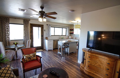 Mesa Casa | Newly built upper level casita with heated pool, Jacuzzi and state park views!
