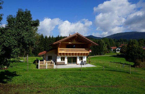 Drachselsried Apartamento | Newly built vacation home (150sqm) with luxury sauna and whirlpool