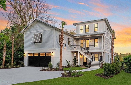 Saint Simons Island Casa | Newly Constructed, Large Executive Luxury Home W/ Heated Pool
