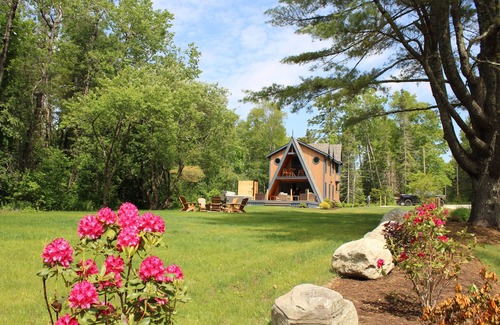 Belfast Casa | Newly Constructed - The Colby House is a stunning getaway in beautiful Belfast!