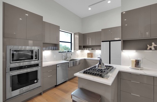 Houston Casa | Newly Constructed Winsome Village B - Galleria Area!