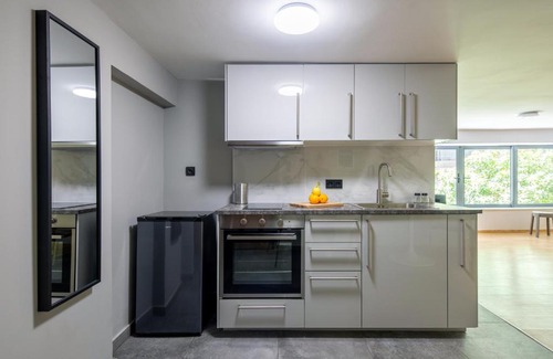 Neapoli Apartamento | Newly Cosy Renovated Apartment Downtown