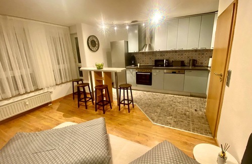 Fuerth Apartamento | Newly furnished apartment in Fürth city center with W-LAN Netflix, Amazon Prime