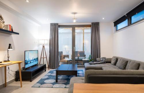 Kentish Town Apartamento | Newly Furnished Apt w/Patios - Hampstead Heath